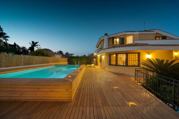 Villa Anbegia, Buchen Sie Villa Hotels mit Pool in Sizilien, Schwimmbad