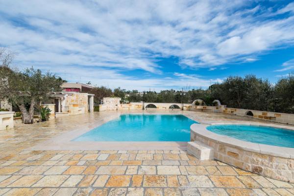 Appartamento Ortensia in Villa Mariella, Buchen Sie Ferienwohnung Hotels in Itria-Tal mit Parkplatz, Parkplätze