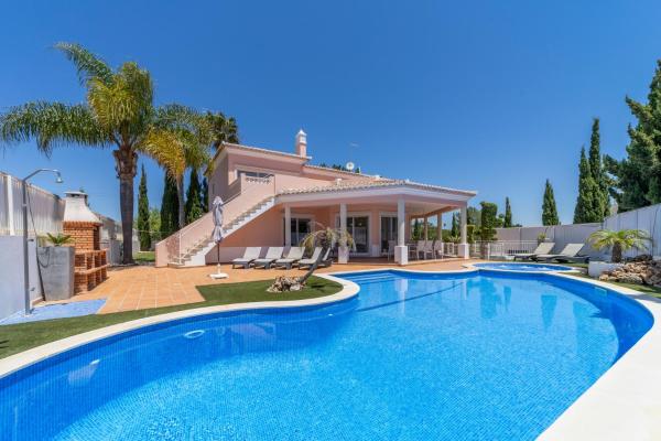 Villa Duma, Prenota Villa Hotel a Algarve con parcheggio, Parcheggio