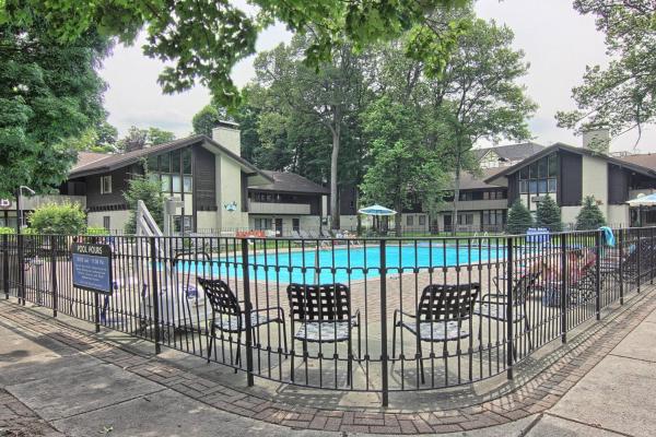 355M Mountain Villa, Buchen Sie Ferienhaus Boyne Falls 
