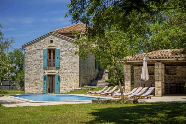 Villa Salambati 9 in Salambati, Reserva ahora Villa Hoteles en Istria central con piscina, Piscina