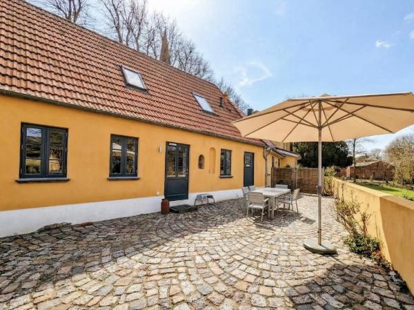 Historisches Pastorat - Villa Mika, Reserva ahora Villa Hoteles en Fehmarn con aparcamiento, Aparcamiento