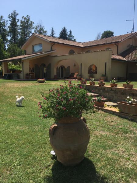 Villa Profumo, Reserva ahora Villa Hoteles con piscina en El Lacio, Piscina