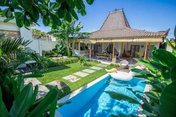 Villa Orked 1, Buchen Sie Villa Bali Hotels mit Frühstück, Frühstück