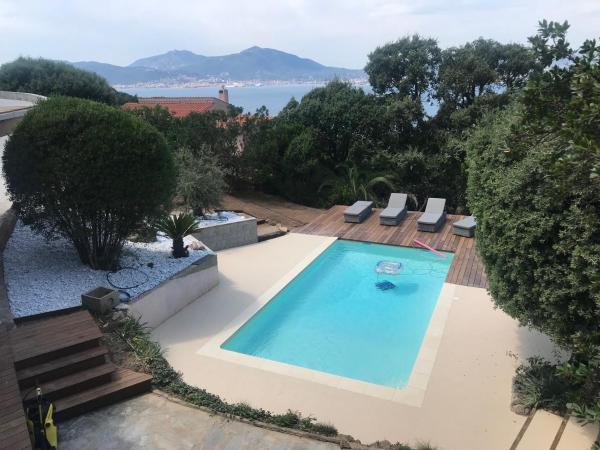 Villa Vue Mer, piscine chauffée, tennis, Réserver Villa Porticcio 