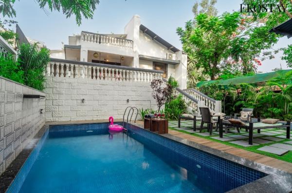 EKO STAY- Villa BLANCO, Réserver Villa Hôtels à Maharashtra avec piscine, Piscine