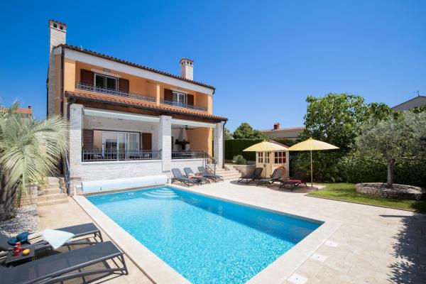 Villa Suprema Pomer, Reserva ahora Villa Villas en Pomer, Villa