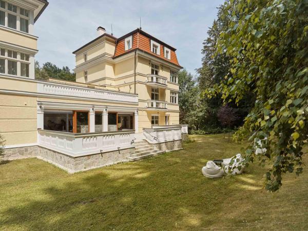 Apartment Villa Dionysus, Buchen Sie Ferienwohnung Karlsbad Karlsbad