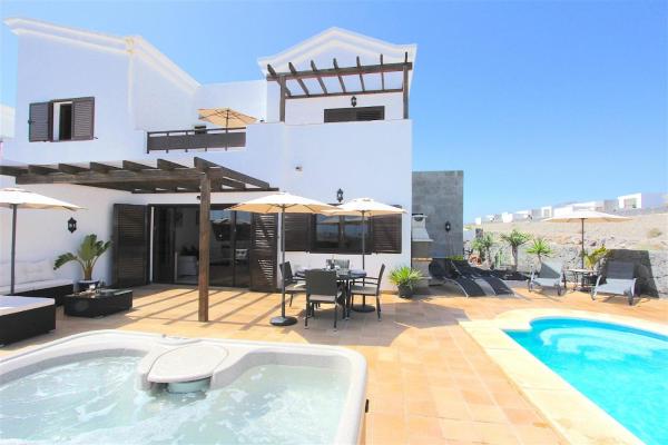Villa Emma Playa Blanca, Prenota Villa Hotel a Isole Canarie con piscina, Piscina