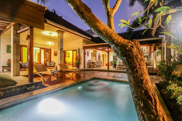 Villa Mira, Prenota Villa Seminyak Badung
