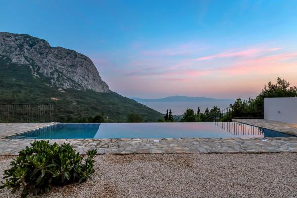 Villa Mate, Buchen Sie Villa Hotels in Gespanschaft Split-Dalmatien mit Pool, Schwimmbad
