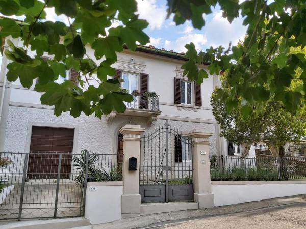 Villa Elvira, Buchen Sie Ferienwohnung Ambra Valdarno