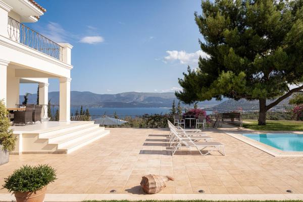 Villa Fantasia Isthmia, Prenota Appartamento Hotel a Corinthia Regional Unit con parcheggio, Parcheggio