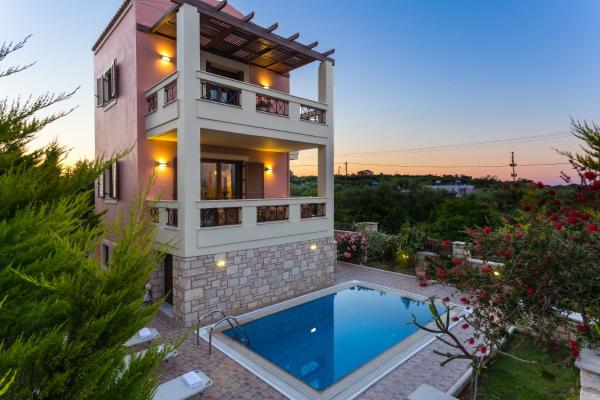 Villa Flabellina, Book Villa Hotels in Adelianos Kampos with Parking, near Adele Beach, Parking