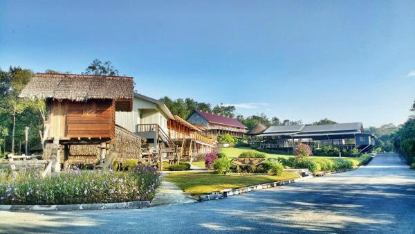 Borneo Tribal Village, Prenota Lodge Hotel a Borneo con parcheggio, Parcheggio