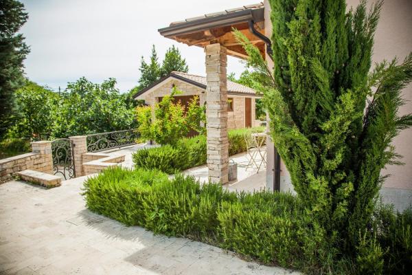 Apartment in Villa, near Piran, Buchen Sie Ferienwohnung Strunjan Piran