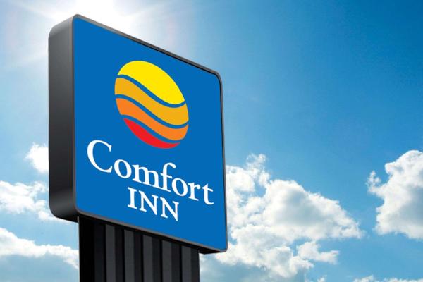 Comfort Inn & Suites Fultondale Gardendale I-65, Buchen Sie Hotel Gardendale Alabama