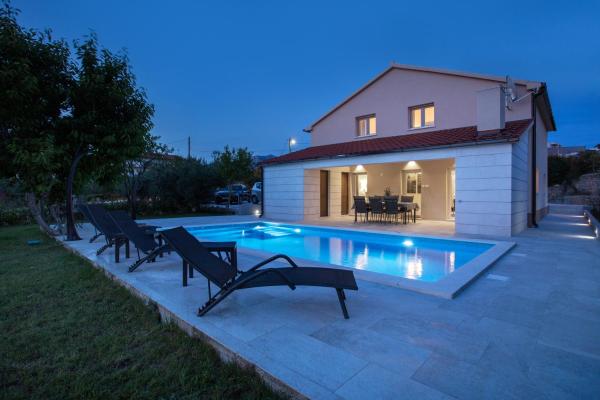 Villa Fig, Prenota Villa Hotel con piscina a Croatian Islands, Piscina