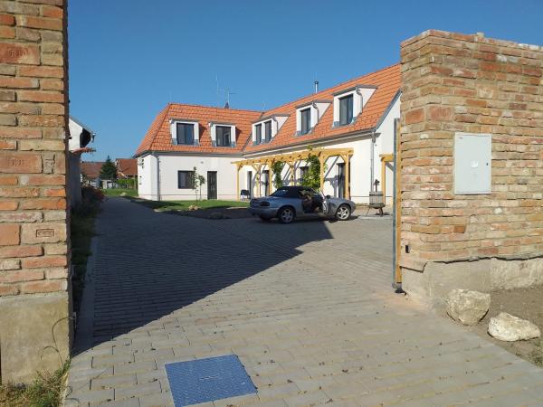 Vila Vlaštovka, Prenota Appartamento Bulhary 