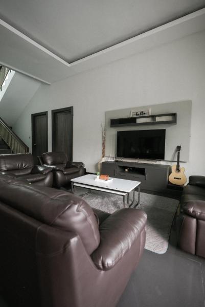 Tropical Bliss Villa by The Feelas