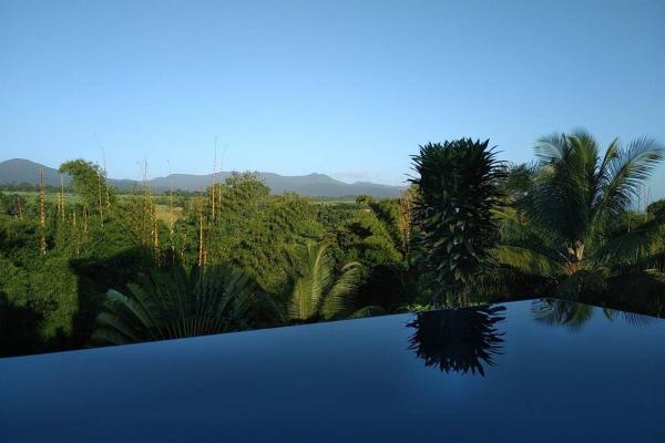 Villa Kumquat avec piscine et vue sur les montagnes, Reserva ahora Villa Hoteles en Basse-Terre con aparcamiento, Aparcamiento
