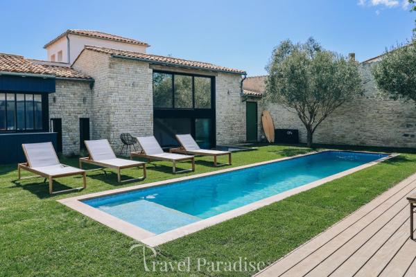 ILE DE RE - Villa Clerjotte, Prenota Villa Hotel a Aquitania con piscina, Piscina