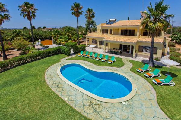 Villa Barreto by Villa Plus, Prenota Villa Hotel a Algarve con parcheggio, Parcheggio