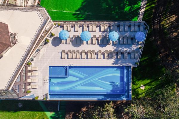 Villa Dea & Villa Ina - Villas & SPA Park in Velingrad, Reserva ahora Villa Hoteles con piscina en Pazardzik, Piscina