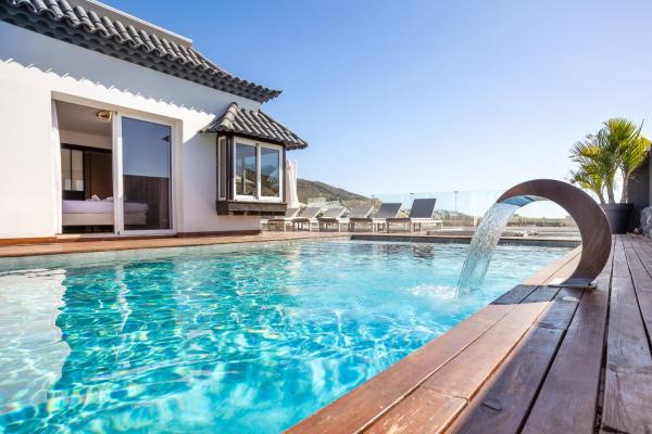 The New Villa Diana, Buchen Sie Villa Hotels mit Pool in Teneriffa, Schwimmbad