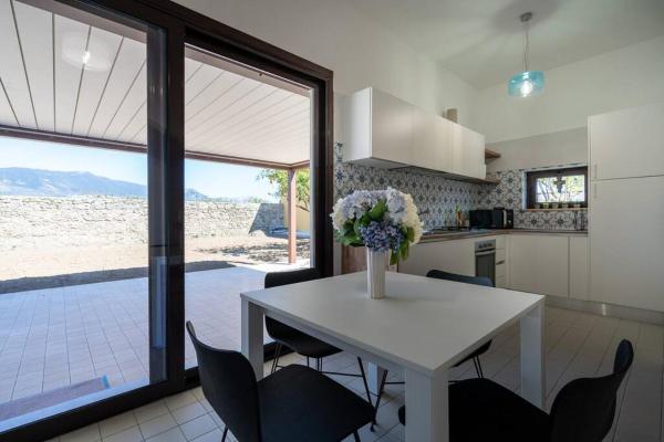 Elegante Villa tra Mare e Storia, Buchen Sie Villa Hotels in Cilento Coast mit Parkplatz, Parkplätze