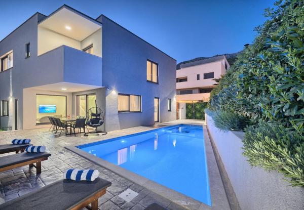 Villa Celestial, Prenota Villa Hotel con piscina a Croatian Islands, Piscina