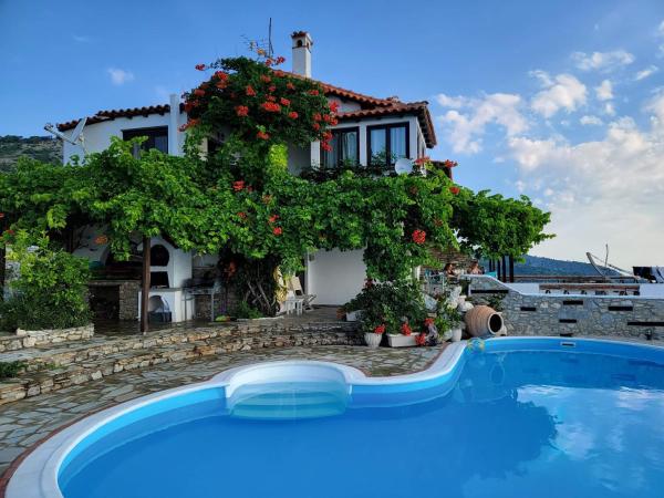 Villa Erifili, Prenota Villa Skiathos Skiathos