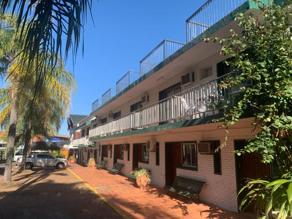 Las Palmas del Daymán, Prenota Residence Hotel economici a Salto