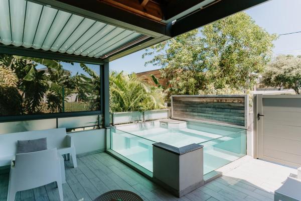 Habitation ISEO Adult Only, Prenota Appartamento Hotel con piscina a Grande-Terre, Piscina