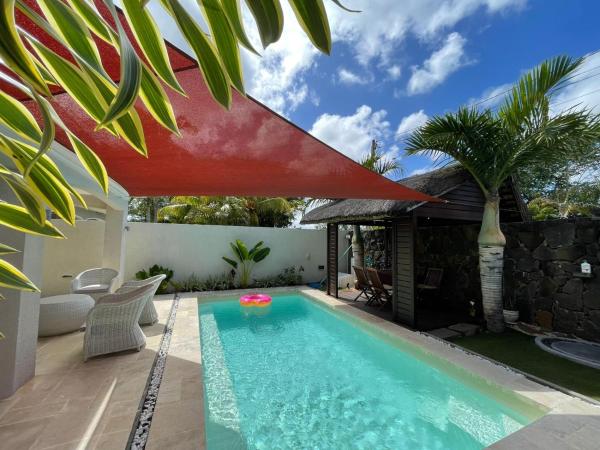 Happiness Villa 3 bedroom Luxury Villa with private pool, near all amenities and beaches Mauritius, Prenota Villa Grand Baie Mauritius Costa Nord