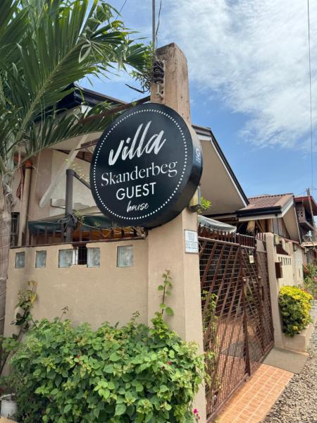 Villa Skanderbeg Guest House, Buchen Sie Pension Günstige Hotels in Palawan