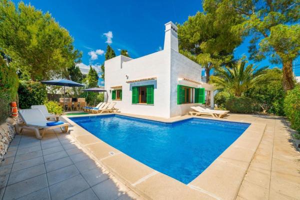 Casa Binimelis, Prenota Casa vacanze Hotel con piscina a Santanyi, Piscina