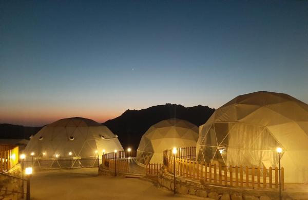 The Rock Camp Petra, Reserva ahora Hotel Hoteles de 5 estrellas en Petra, 5*