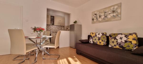 Apartments Cambellezza, Buchen Sie Ferienwohnung Hotels in Gespanschaft Split-Dalmatien mit Parkplatz, Parkplätze