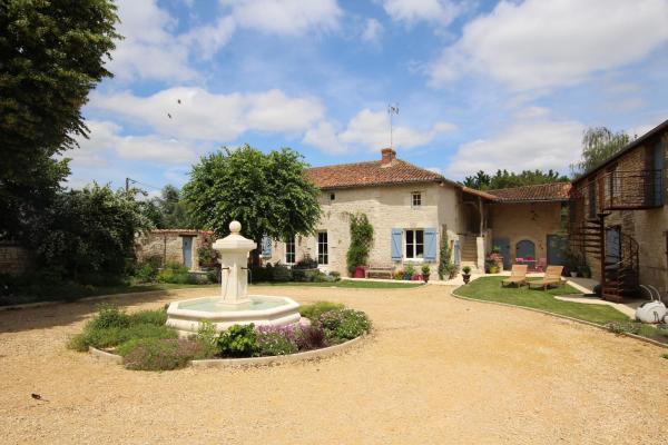 Le Mas Pouantais, Prenota Bed & breakfast Pouant 