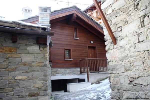 Sunlake Estoul borgo, Prenota Appartamento Brusson Valle d'Aosta