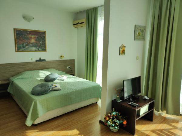 Прекрасен апартамент с изглед към морето Сарафово 1, Buchen Sie Ferienwohnung Sarafovo 