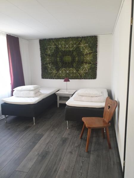 Rum på Österlen, Prenota Ostello Hotel a Gotaland con parcheggio, Parcheggio