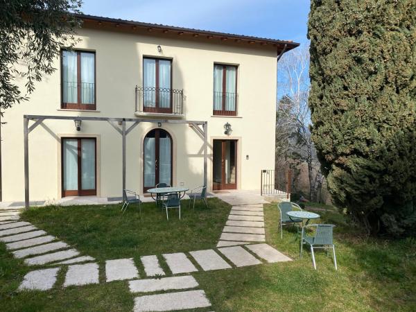 Residenza Cipressi e Olivi, Prenota Appartamento Hotel a Veneto con parcheggio, Parcheggio