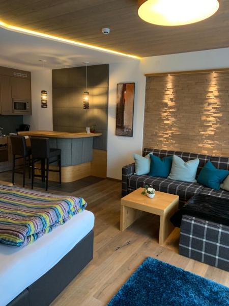 Haus Alt St. Anton, Prenota Appartamento Hotel a Tirolo con parcheggio, Parcheggio