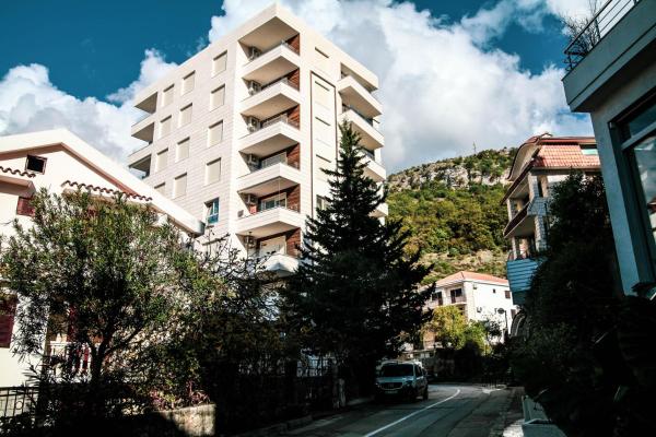 Apartments LM RESIDENCE, Book Apartment Rafailovici 