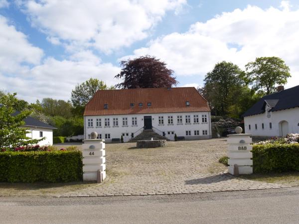 Juhls Bed & Breakfast