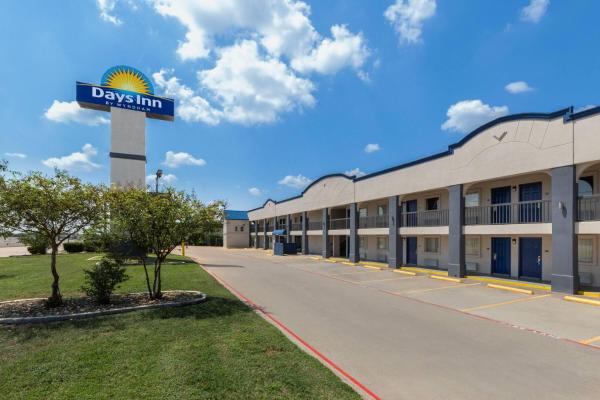 Days Inn by Wyndham Temple
