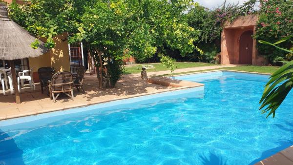 Magnifique Villa Riad avec piscine proche plage, Prenota Villa Saly Portudal Thiès