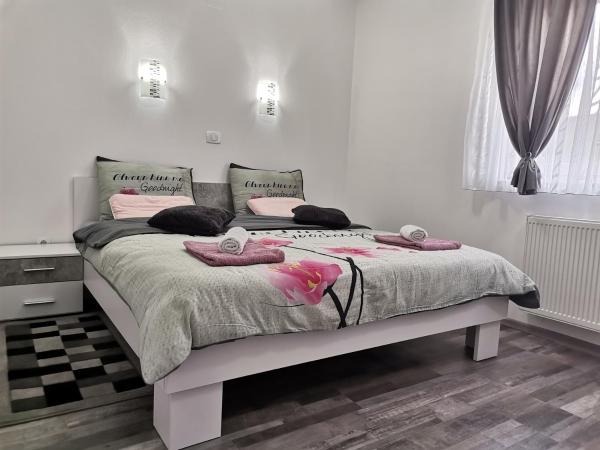 Apartmani "Marina", Prenota Appartamento Hotel a Kvarner con parcheggio, Parcheggio